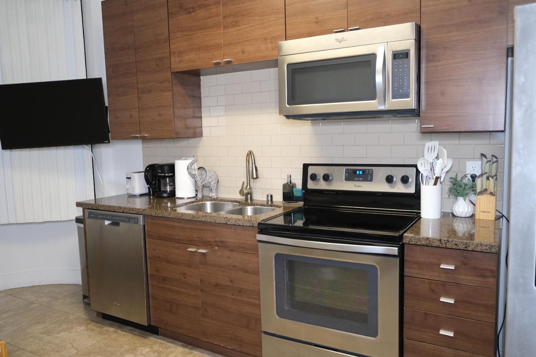 Apartment Exclusive In Mdr-venice With Pool, Gym & Hottub *