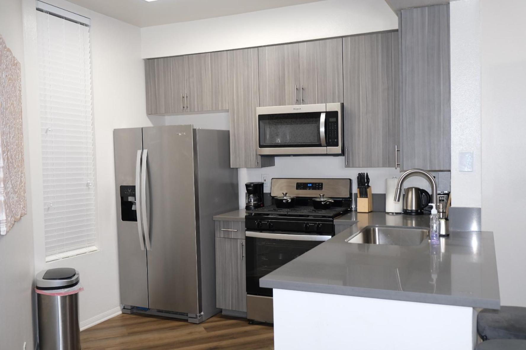 Apartment Exclusive In Mdr-venice With Pool, Gym & Hottub Los Angeles