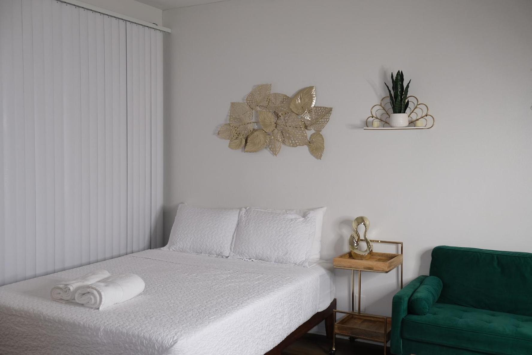 Apartment Exclusive In Mdr-venice With Pool, Gym & Hottub Los Angeles