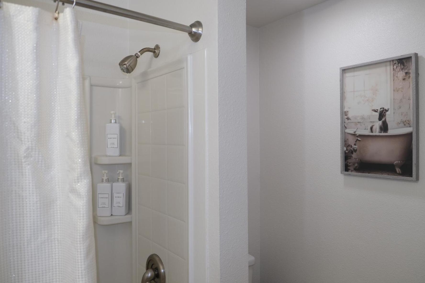 Apartment Exclusive In Mdr-venice With Pool, Gym & Hottub *